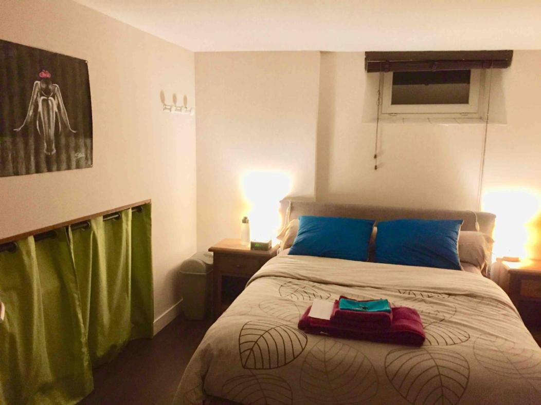 Loft In Rennes - Private Room Экстерьер фото